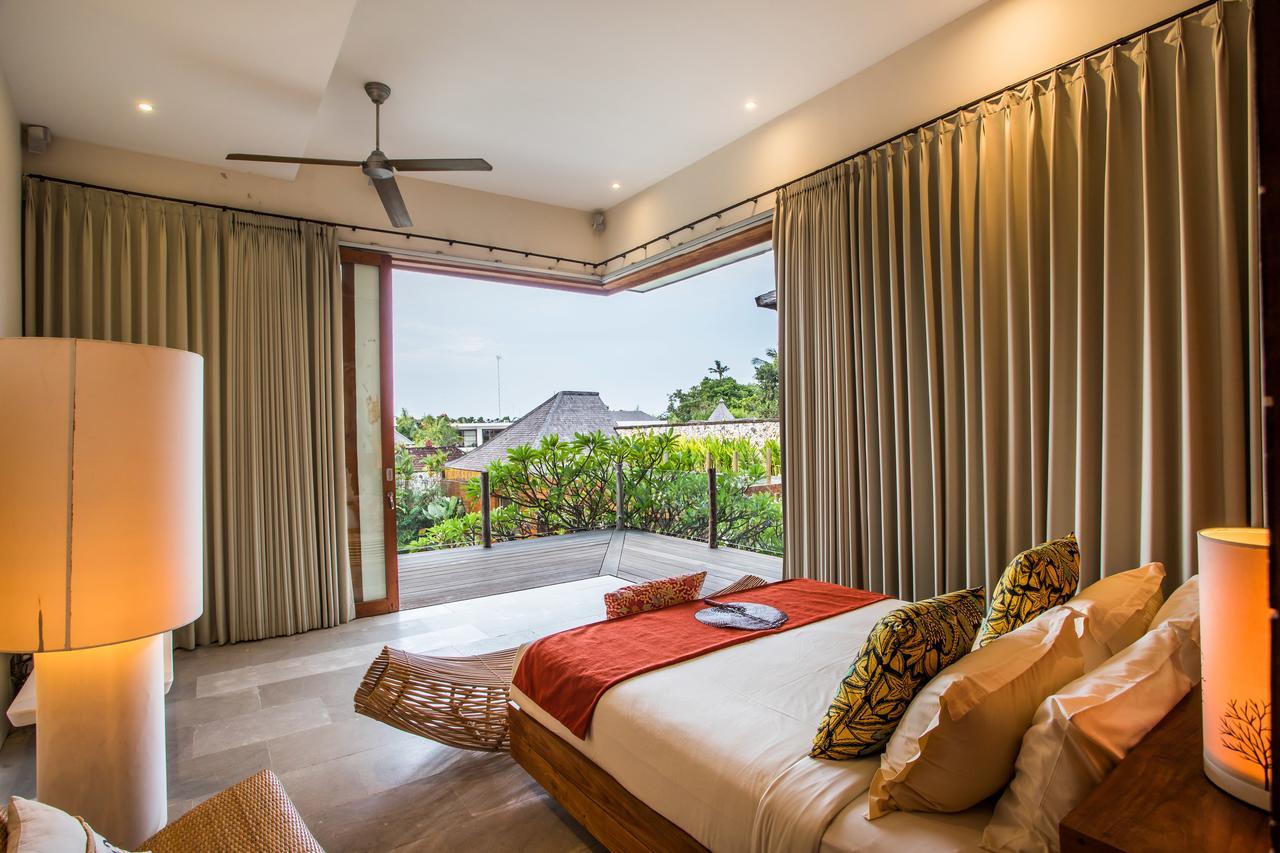 Eko Villa Seminyak - Tropical Villa, Walk To Beach Exterior foto